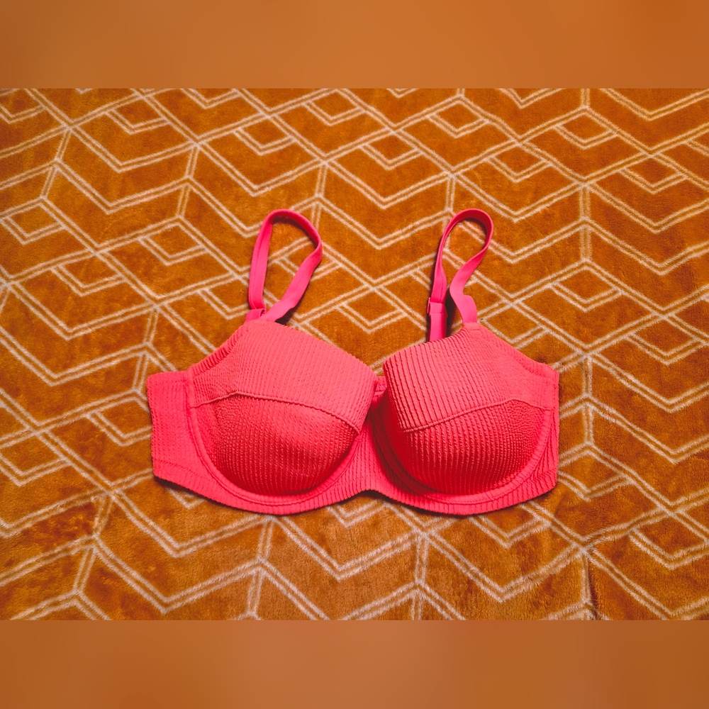 Aerie | 38DD | Highlighter Pink Balconette Swimsuit Top